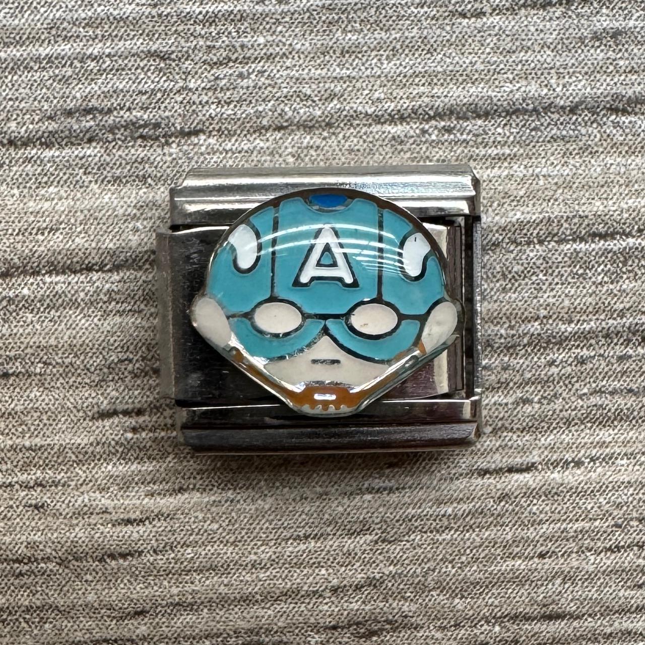 CHARM Capitán America