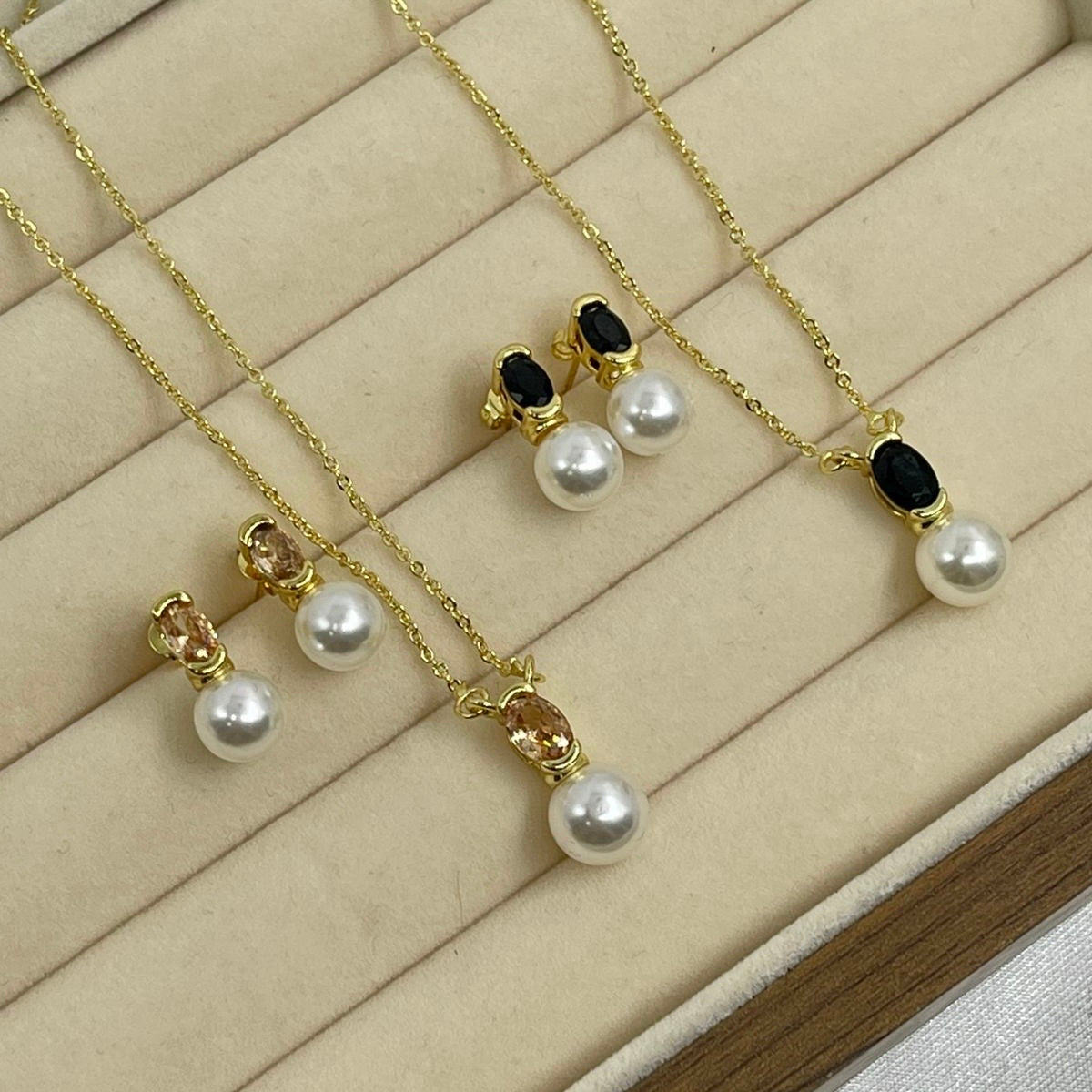 Set Perla
