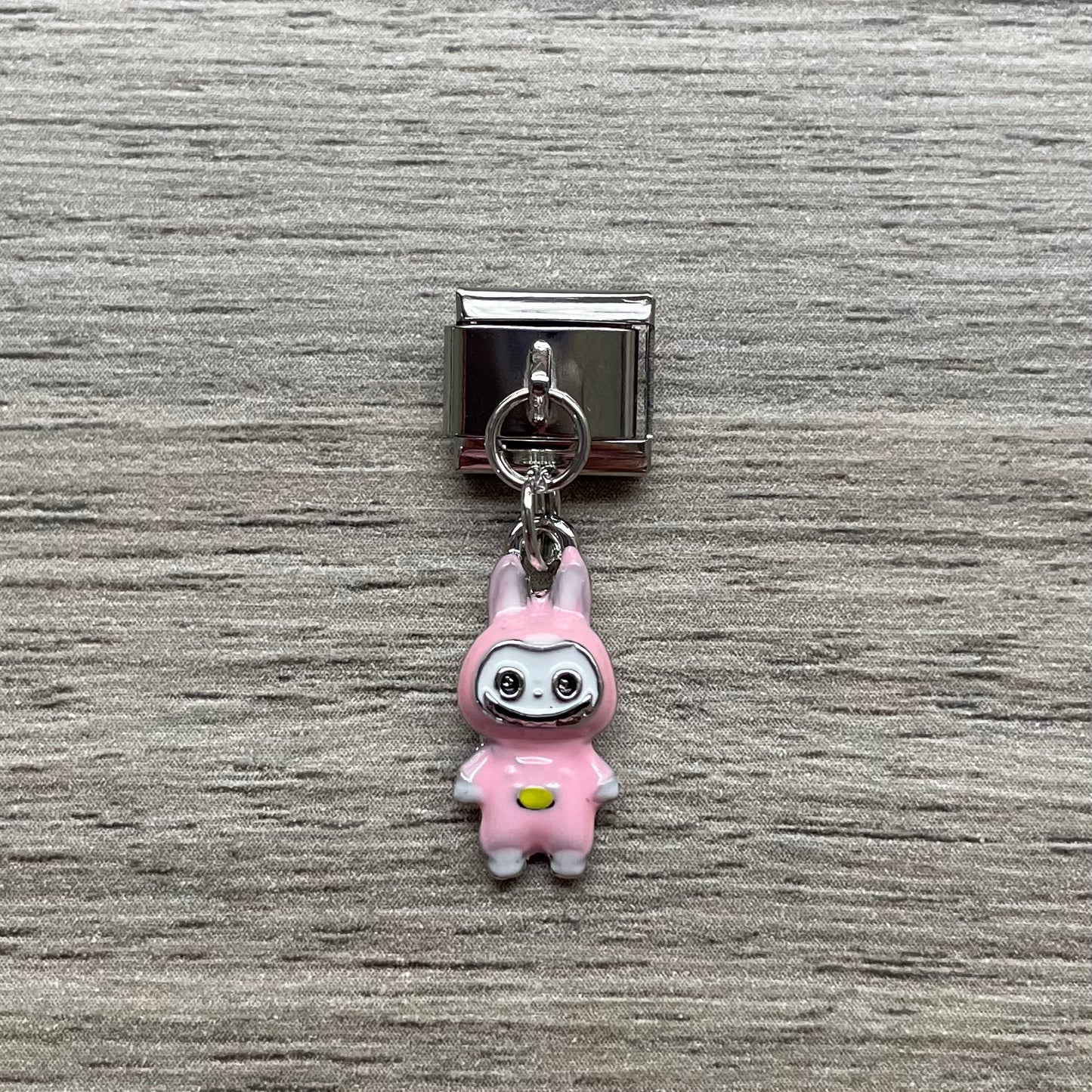 CHARM Colgante Labubu