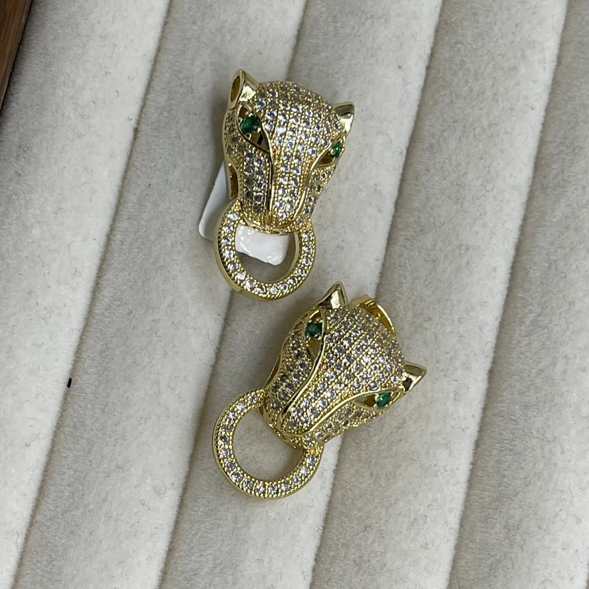 Aretes Pantera