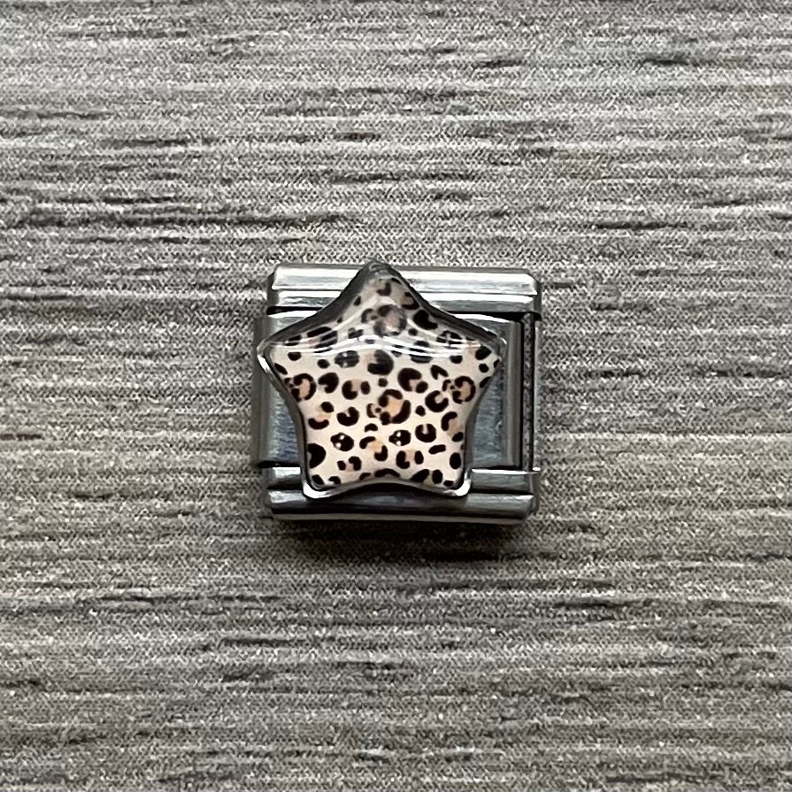 CHARM Animal Print Plateado
