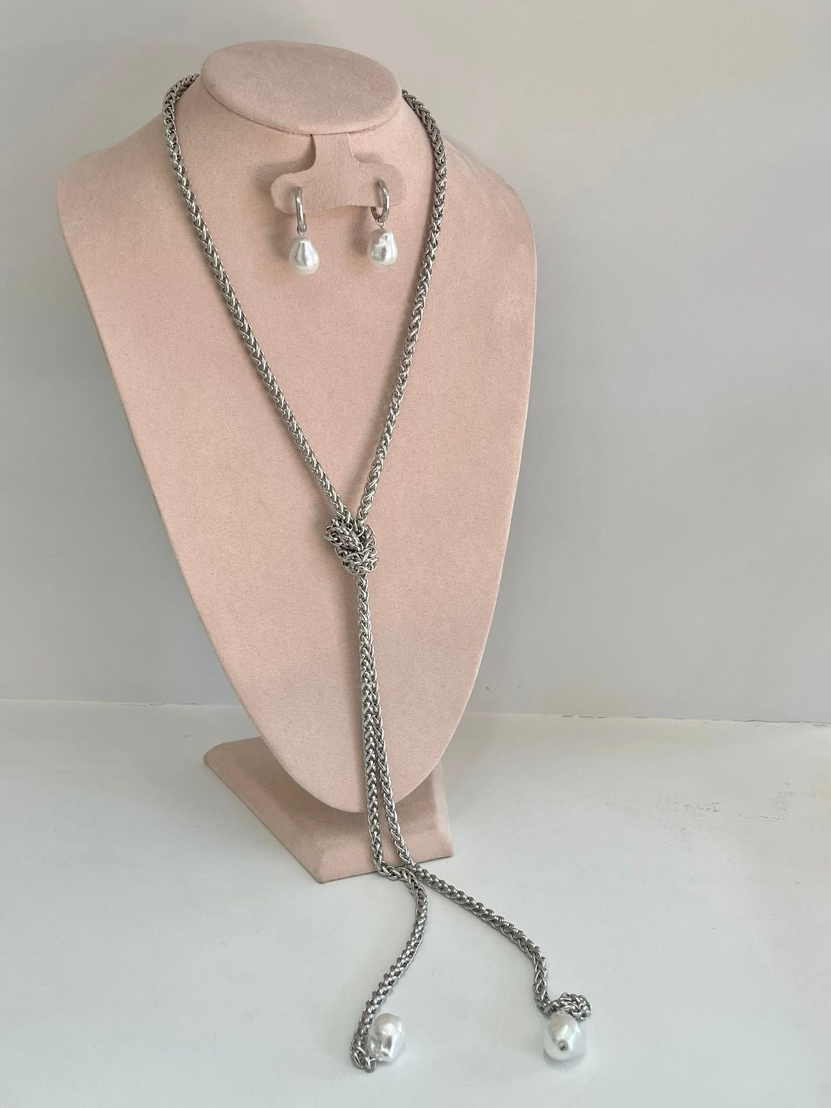 Collar Largo Nudo Perlas