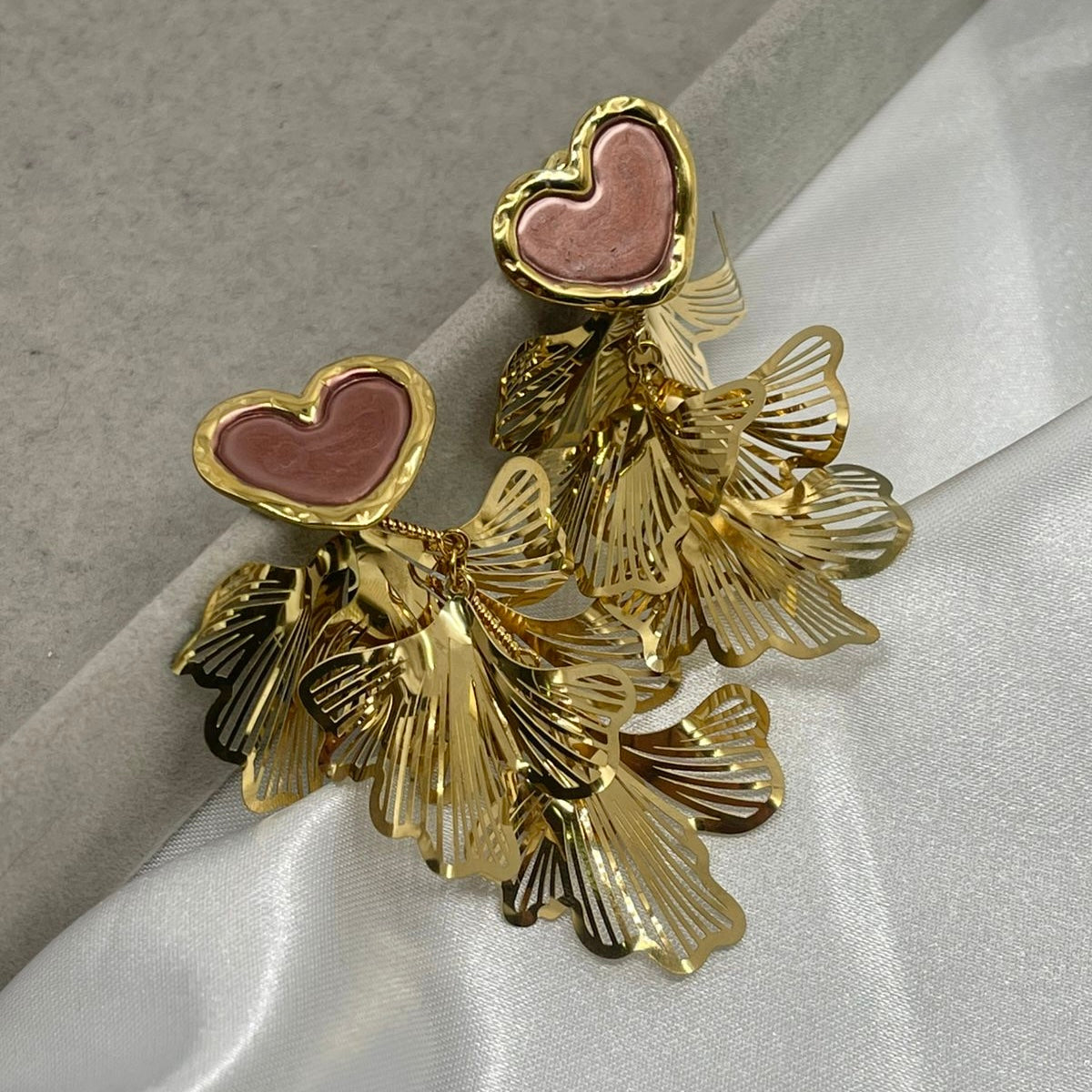 Aretes Corazón Láminas Rosa