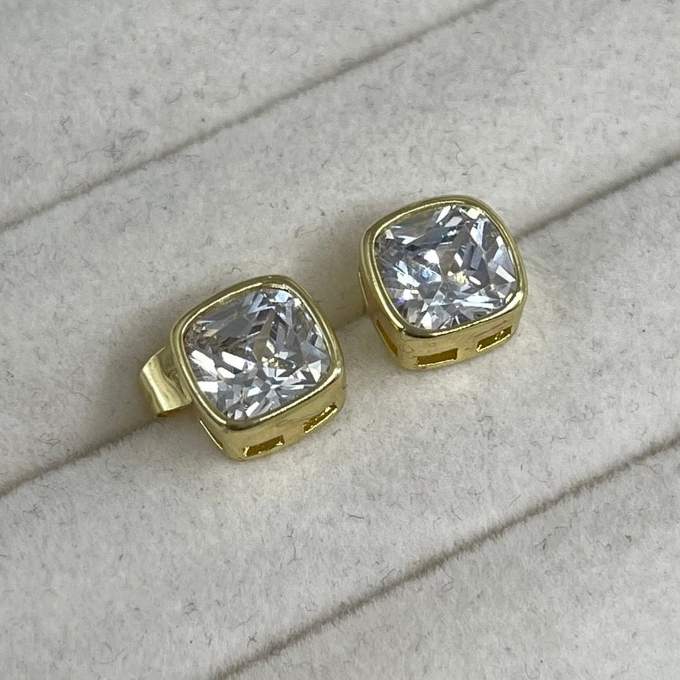 Aretes