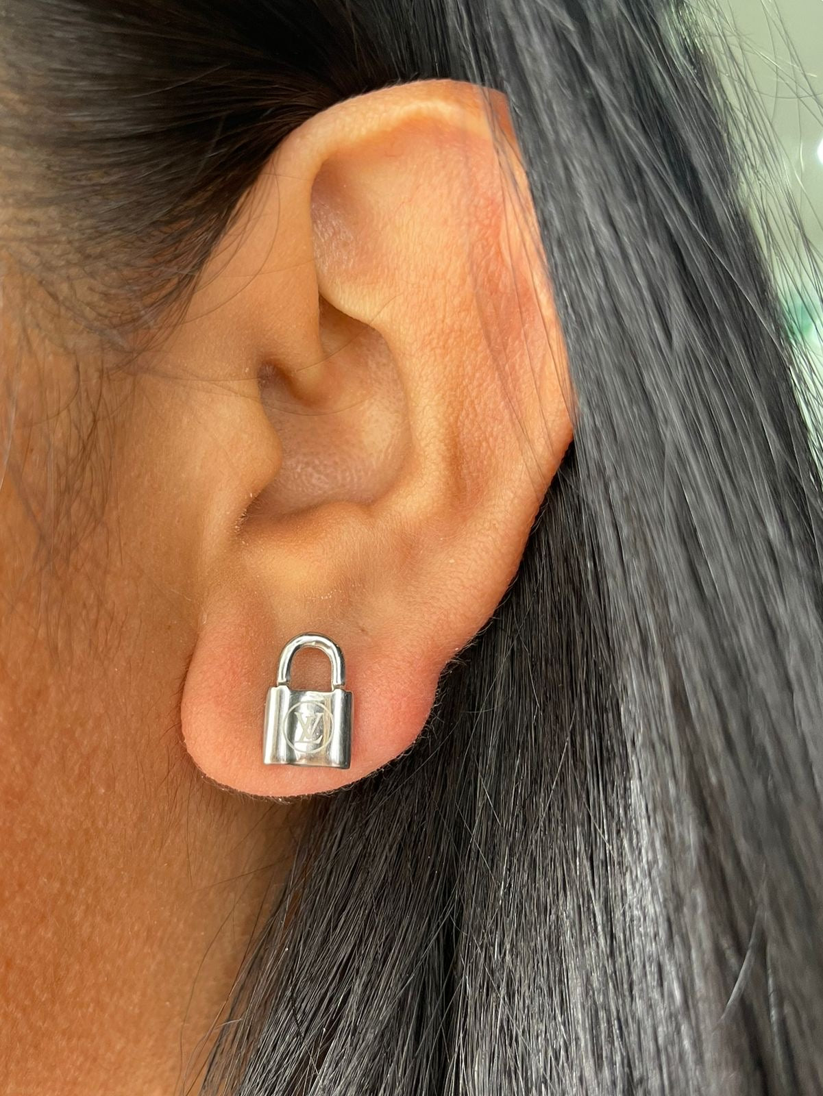 Aretes Candado LV 🔒