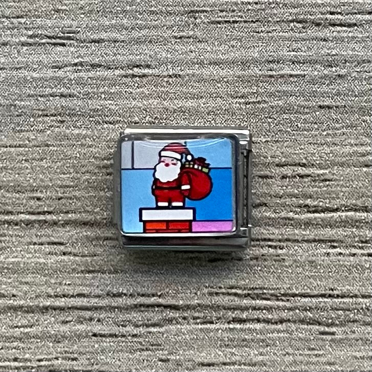 CHARM Santa Claus en la Chimenea