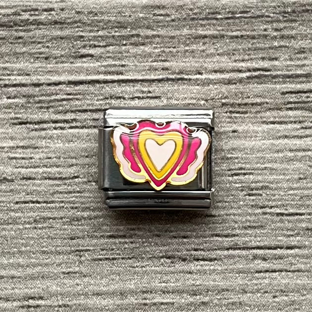 CHARM Corazón con alas 🪽