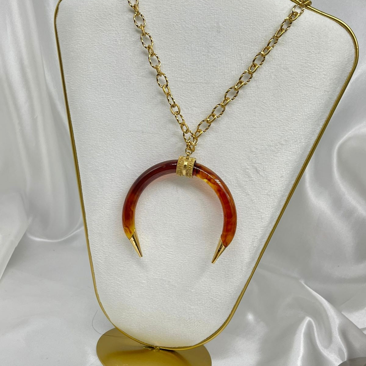 Collar Colmillo
