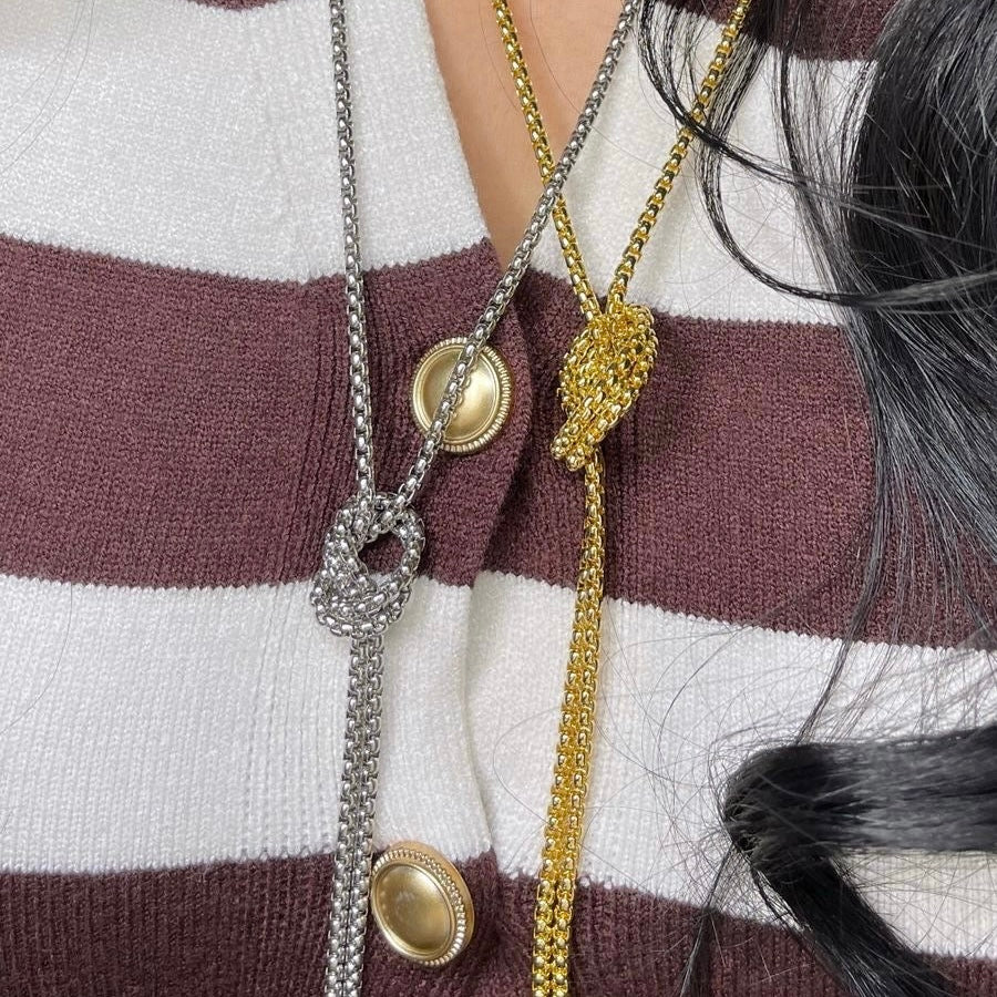 Collar Largo Nudo Delgado