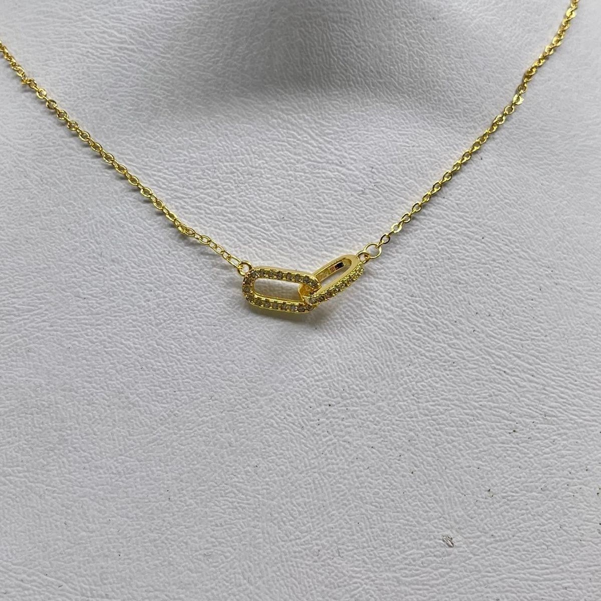 Collar Encontrado Zirconia