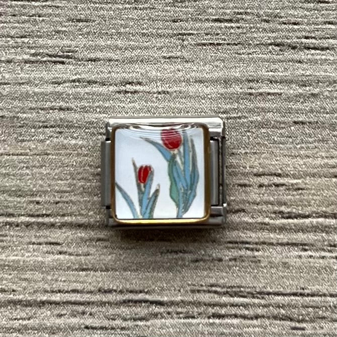 CHARM Tulipanes rojos