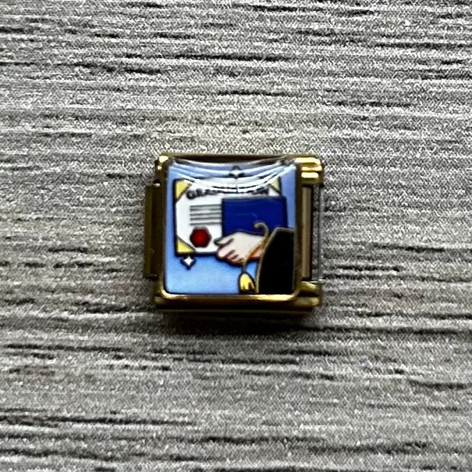 CHARM Título de Graduado 🎓