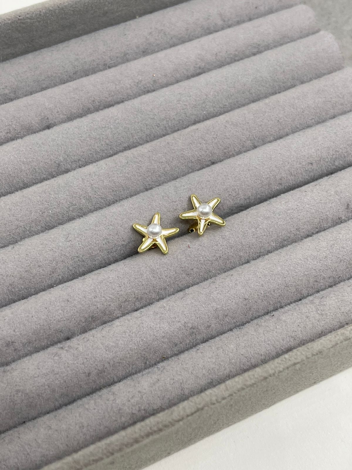 Aretes Estrella de Mar Perla