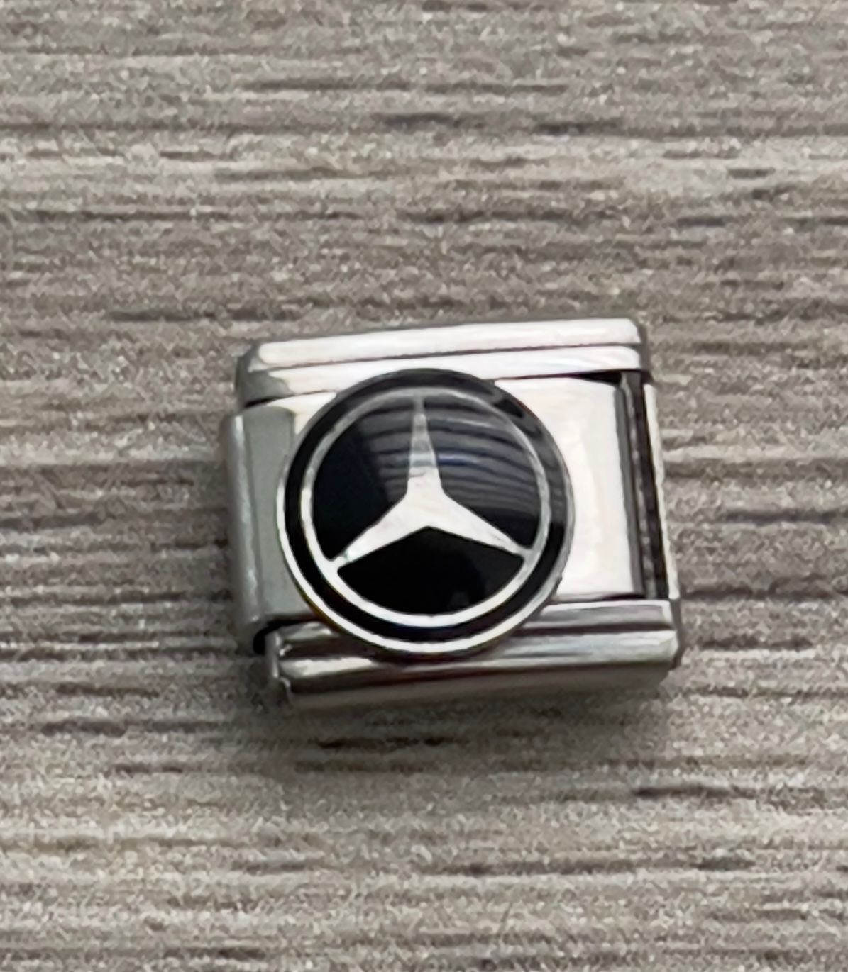 CHARM Mercedes Benz
