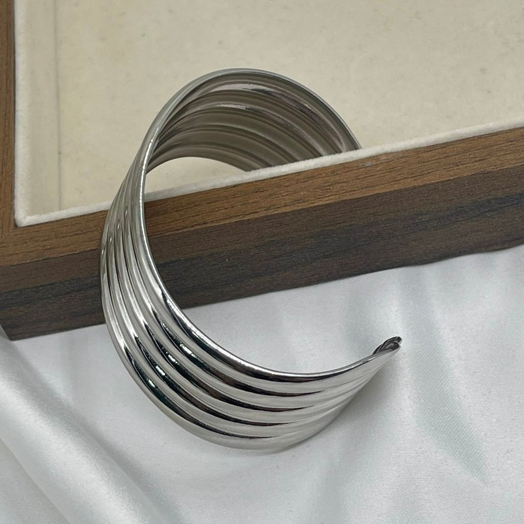 Brazalete plateado