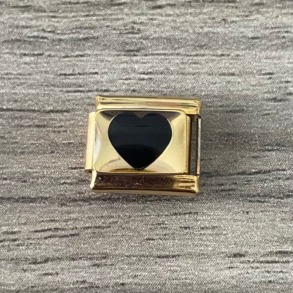 CHARM Corazón Negro 🖤