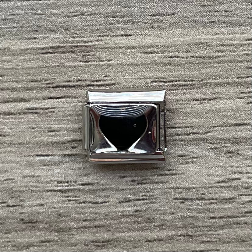 CHARM Corazón Negro 🖤