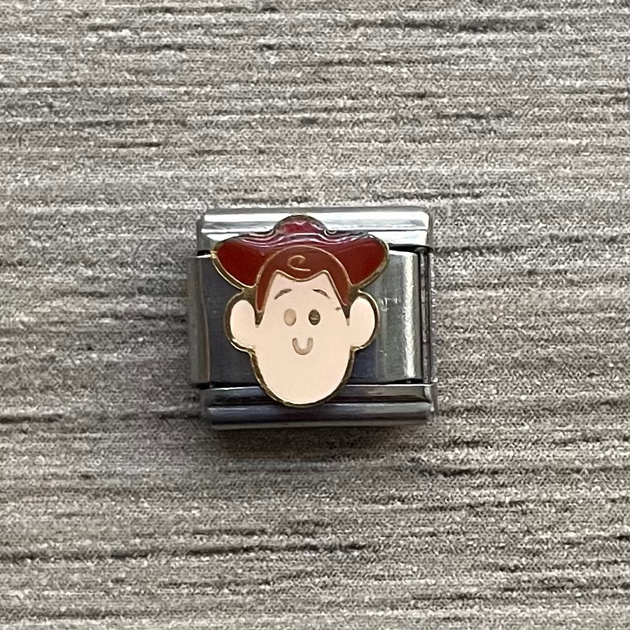 CHARM Woody