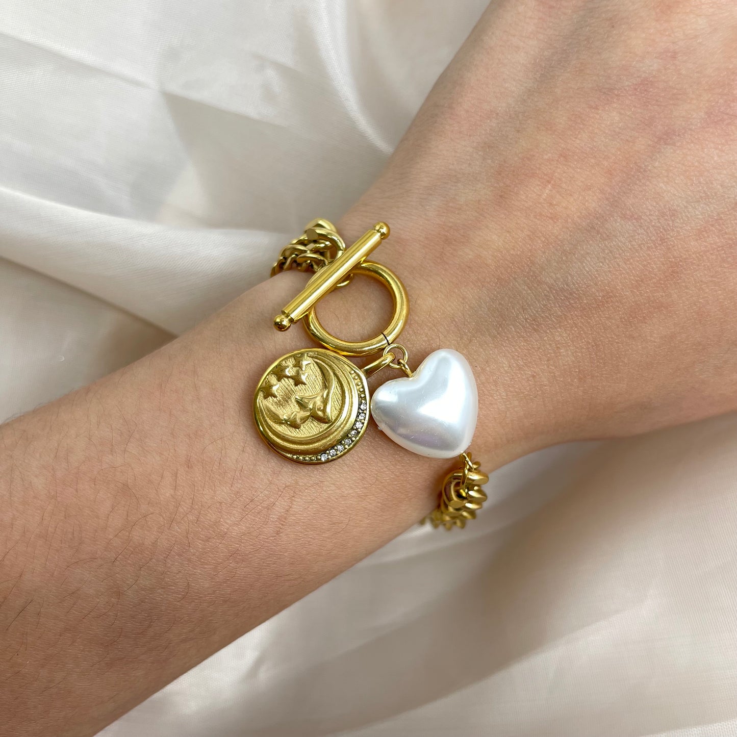 Pulsera corazón y galaxia