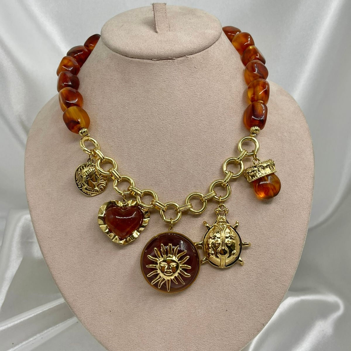 Collar Ámbar Sol