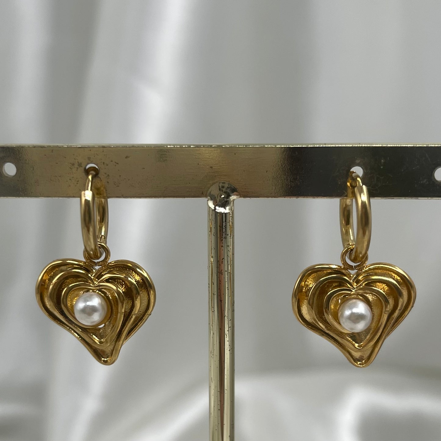 Aretes corazón perla AC