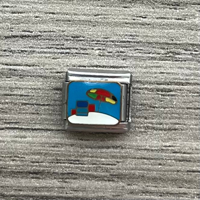 CHARM Sombrilla en la Playa 🏖️