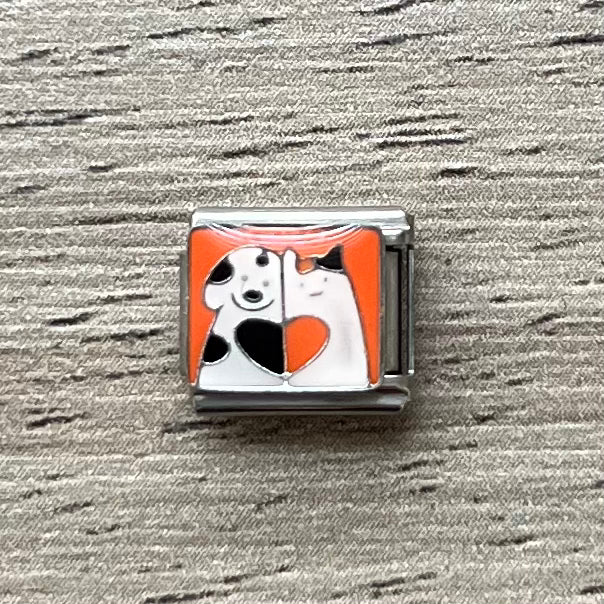 CHARM Amor de Perrito y Gatito