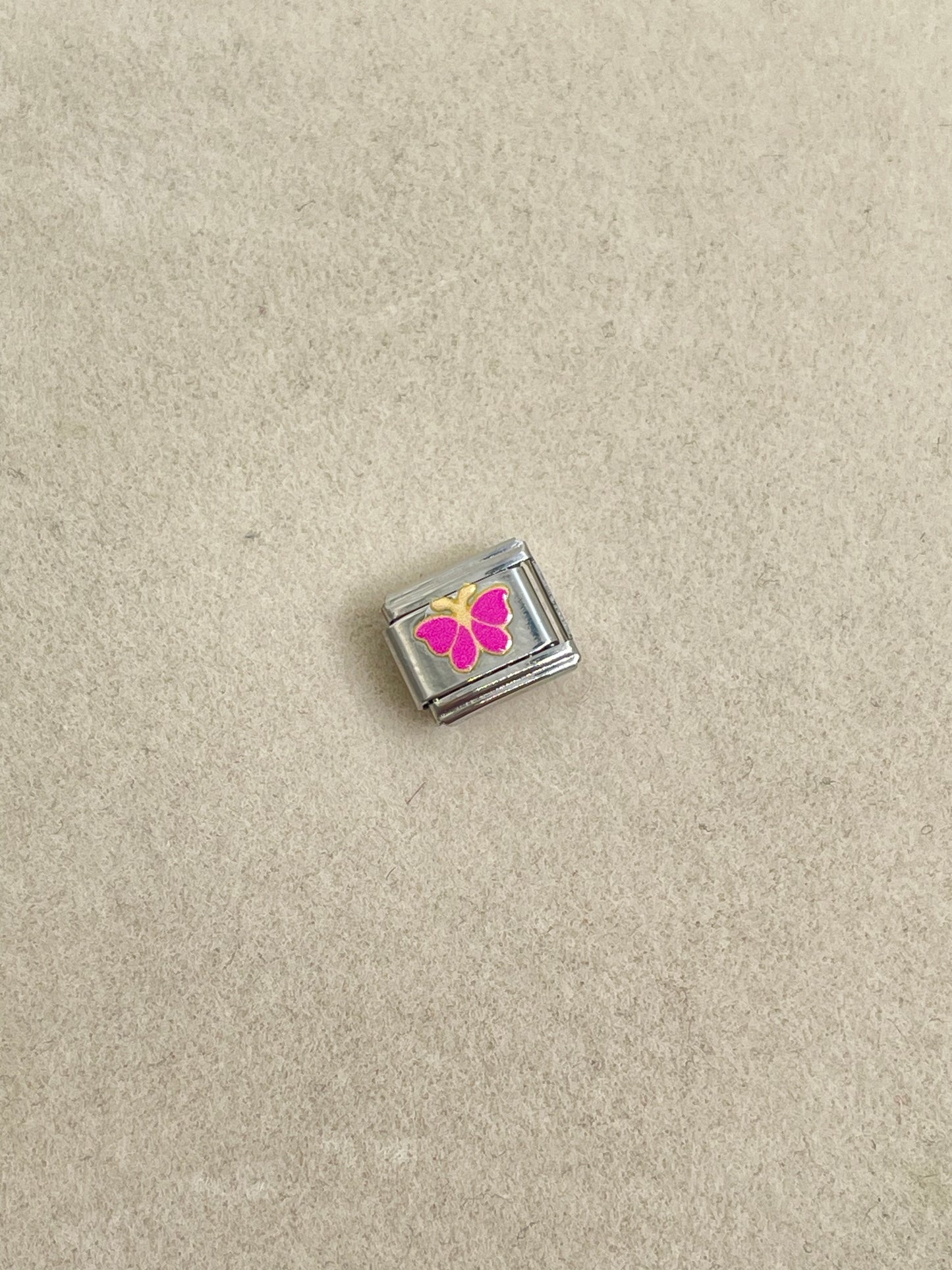 CHARM Sticker Mariposa Rosa 🦋