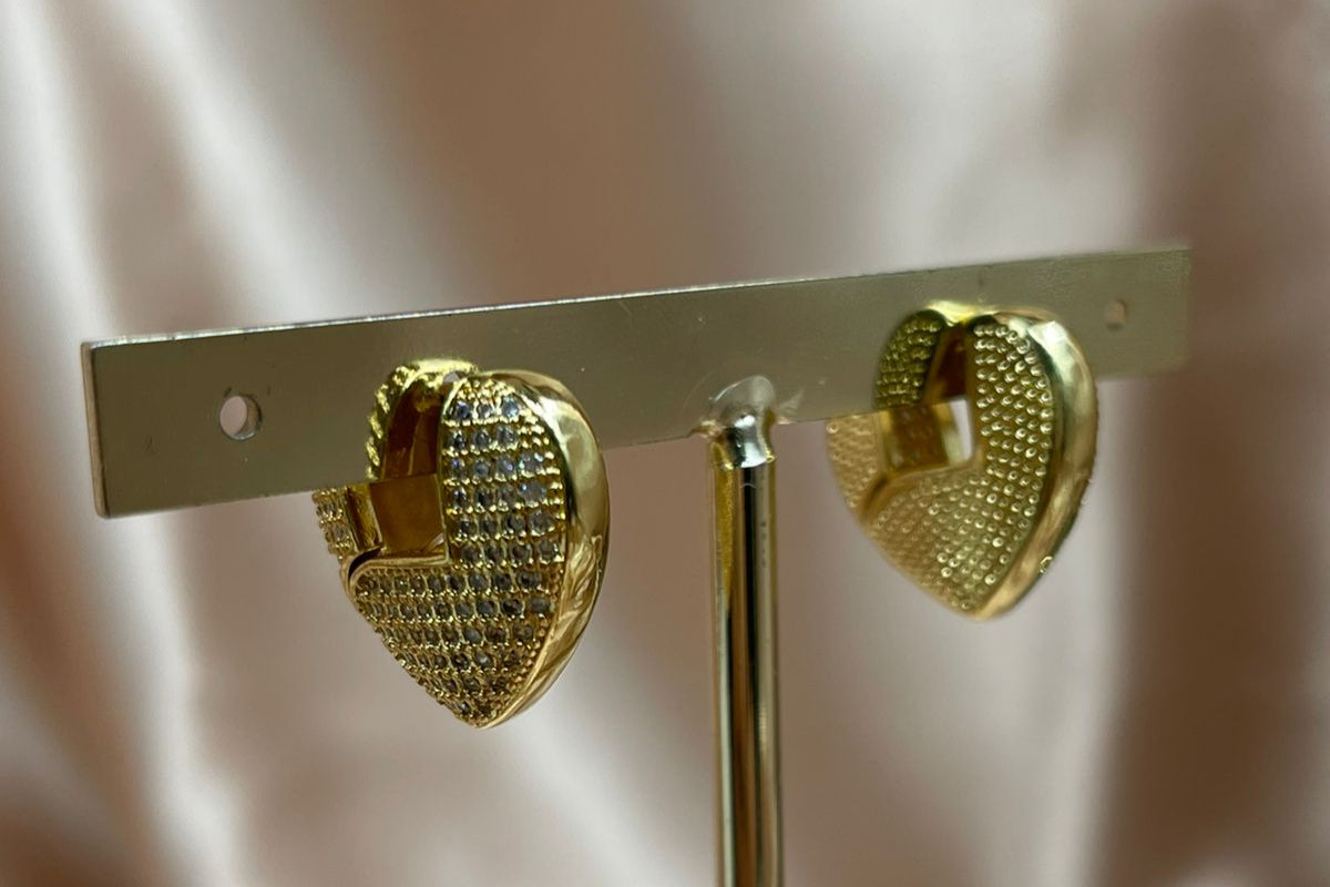 Arracada corazon circonia