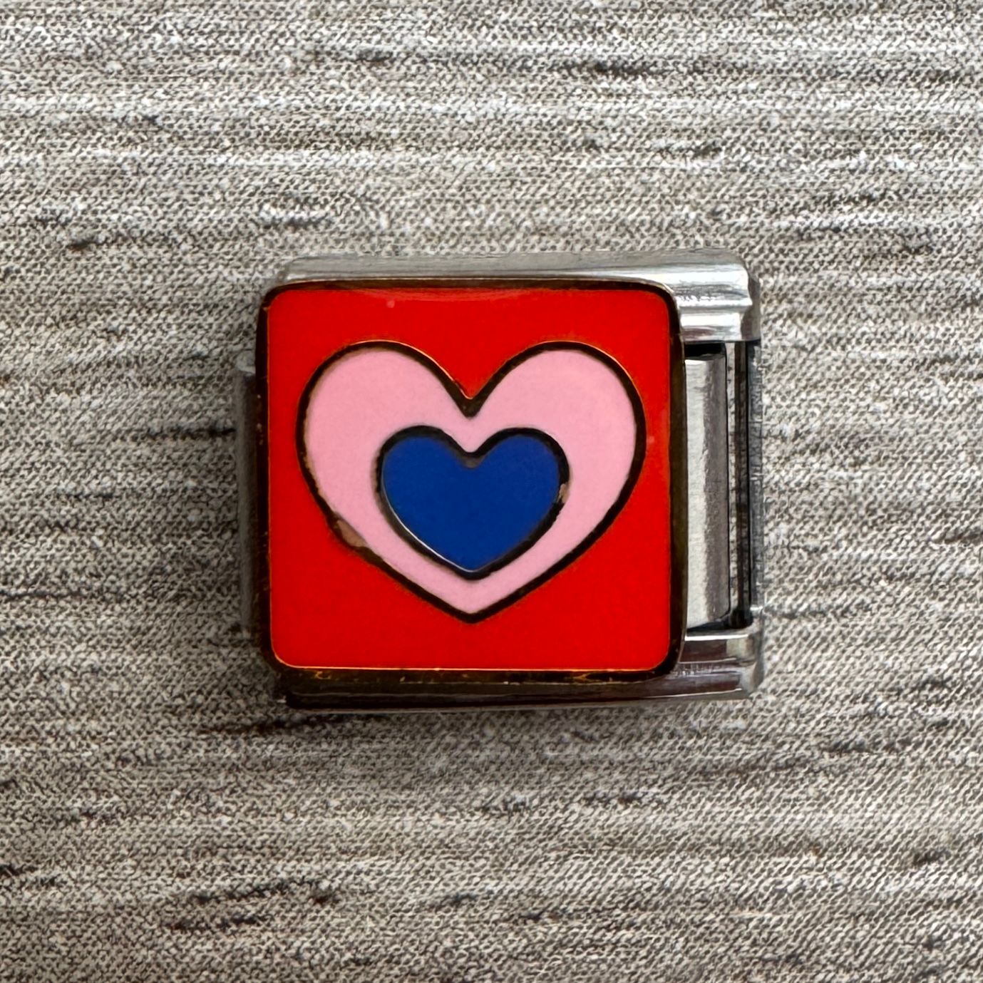 CHARM Corazón Rosa con Azul