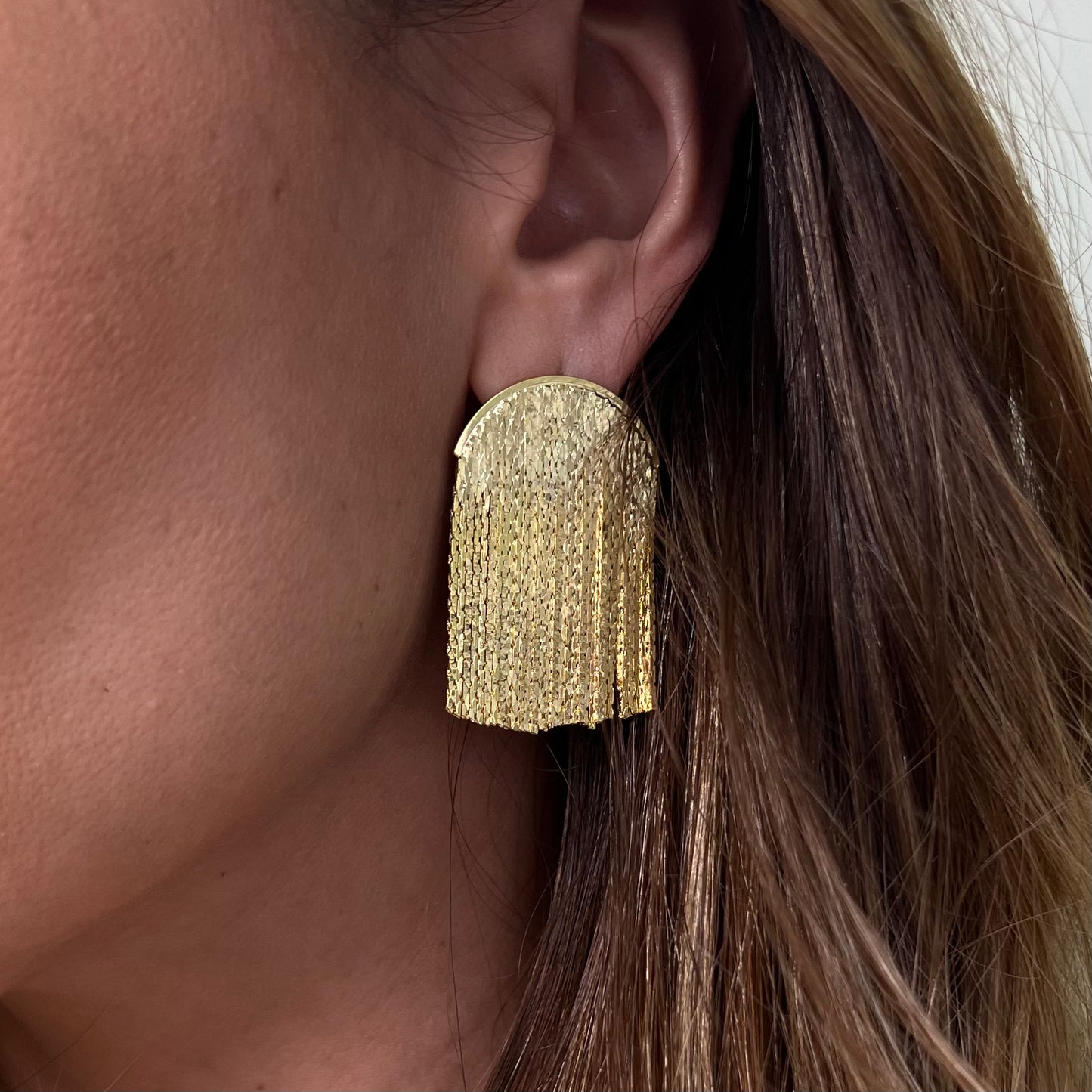 Aretes Lluvia Bold Dorados