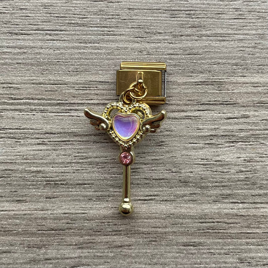 CHARM Gold Báculo de Corazón Colgante