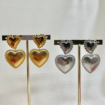 Aretes corazón escudo