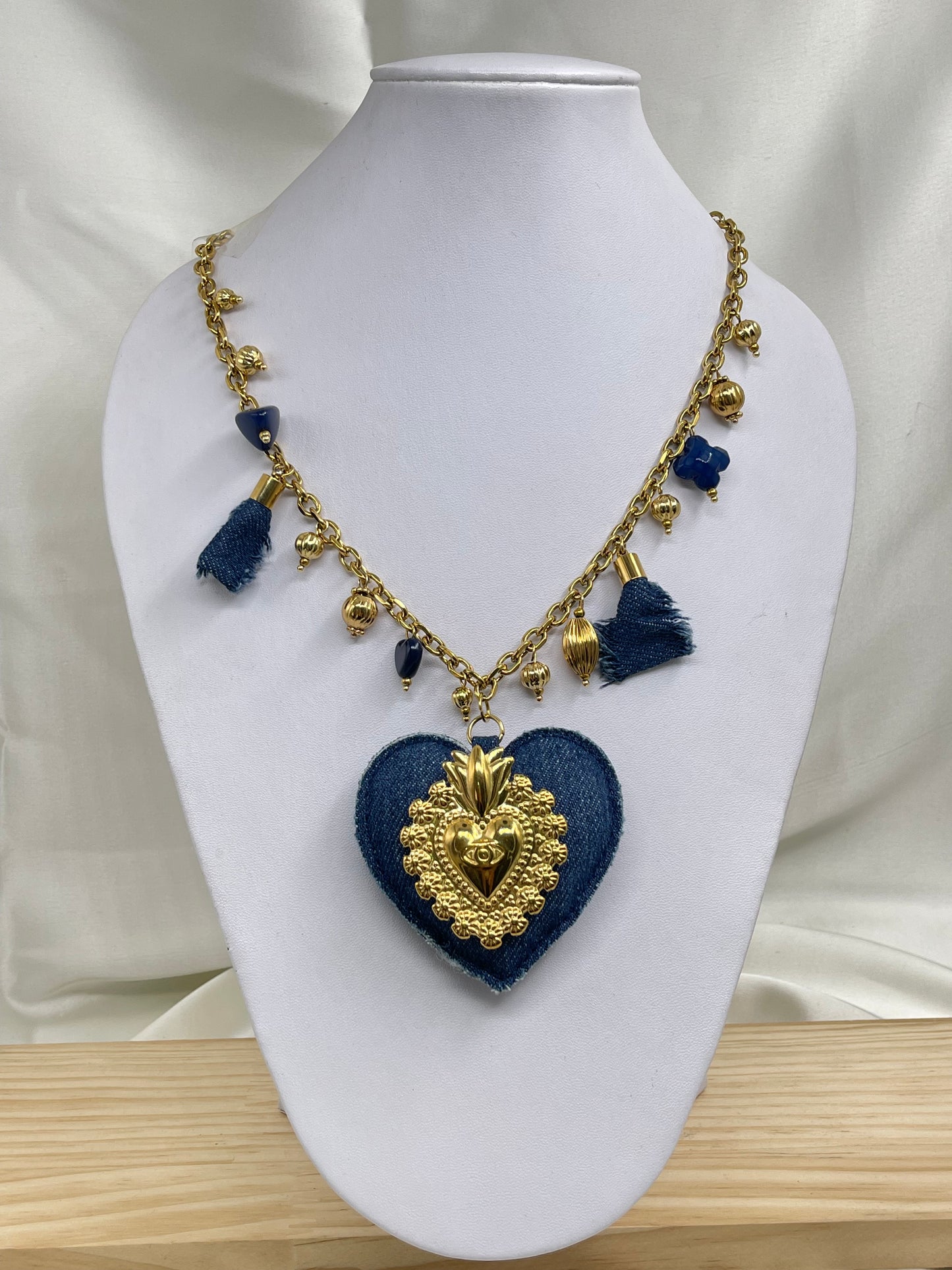 Collar Corazón Mezclilla