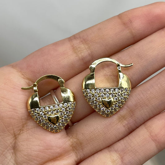 Aretes bolsita corazón