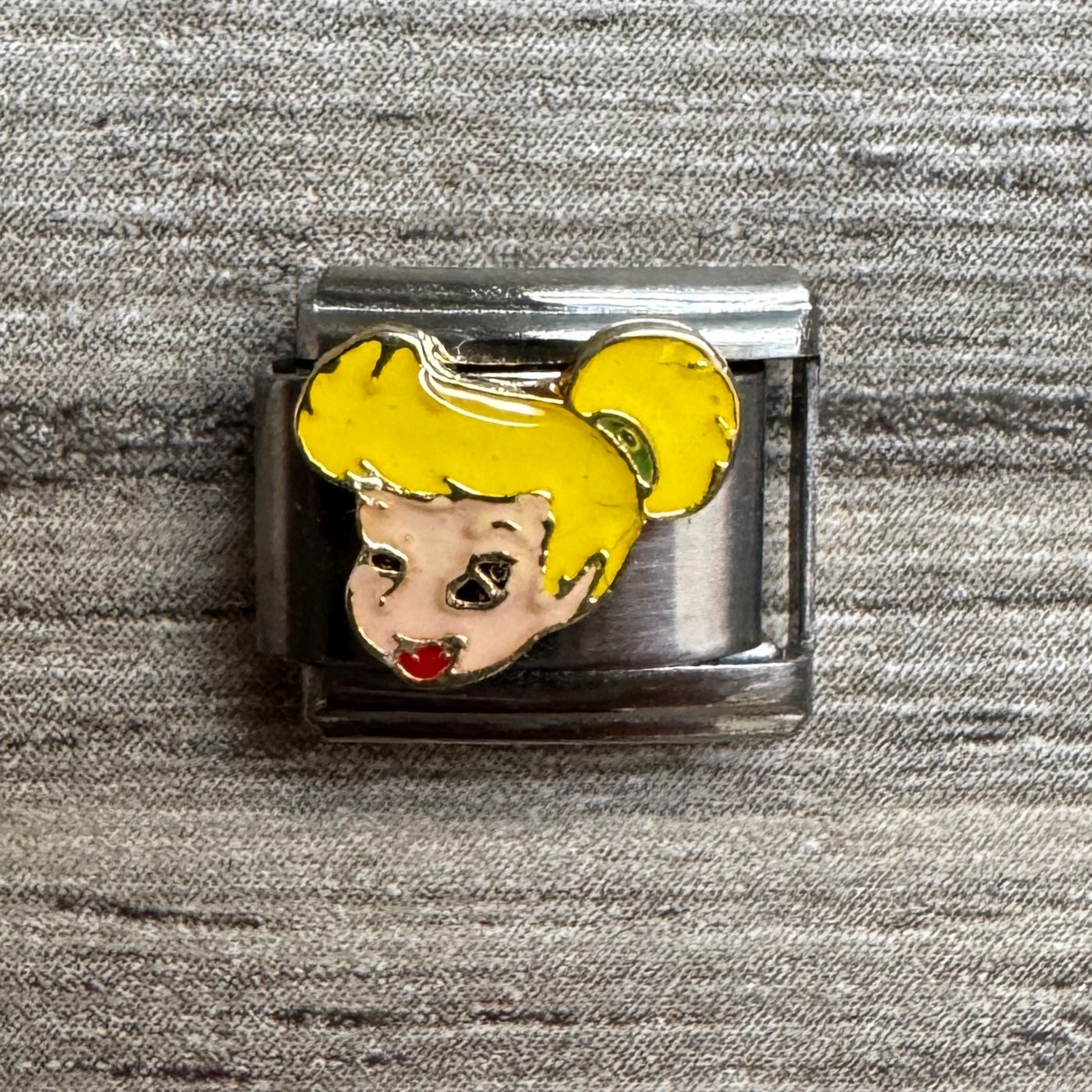 CHARM Cara de Tinkerbell