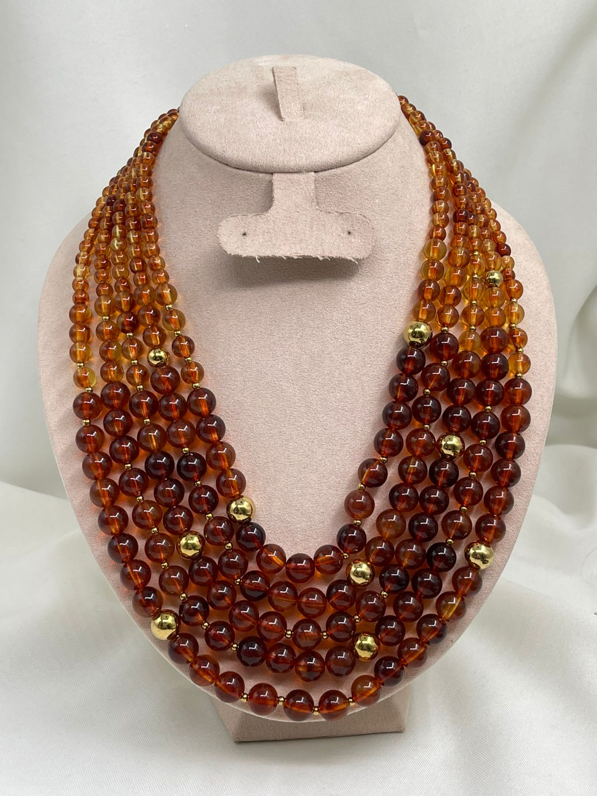 Collar Capas Acrílico