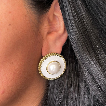 Aretes