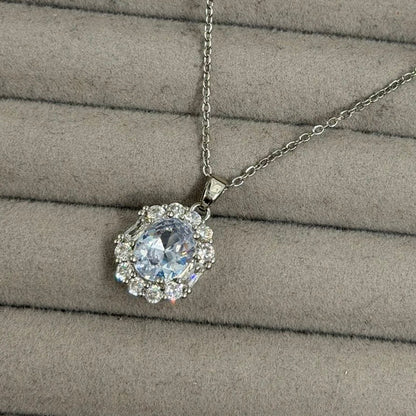Collar Óvalo Zirconia en Plateado