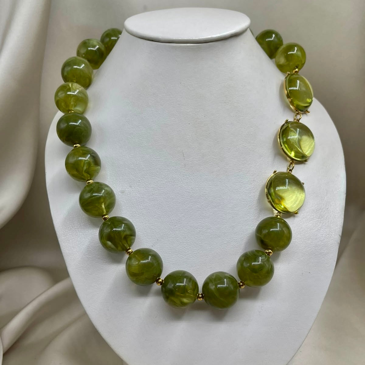 Collar
