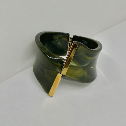 Brazalete Encontrado AC