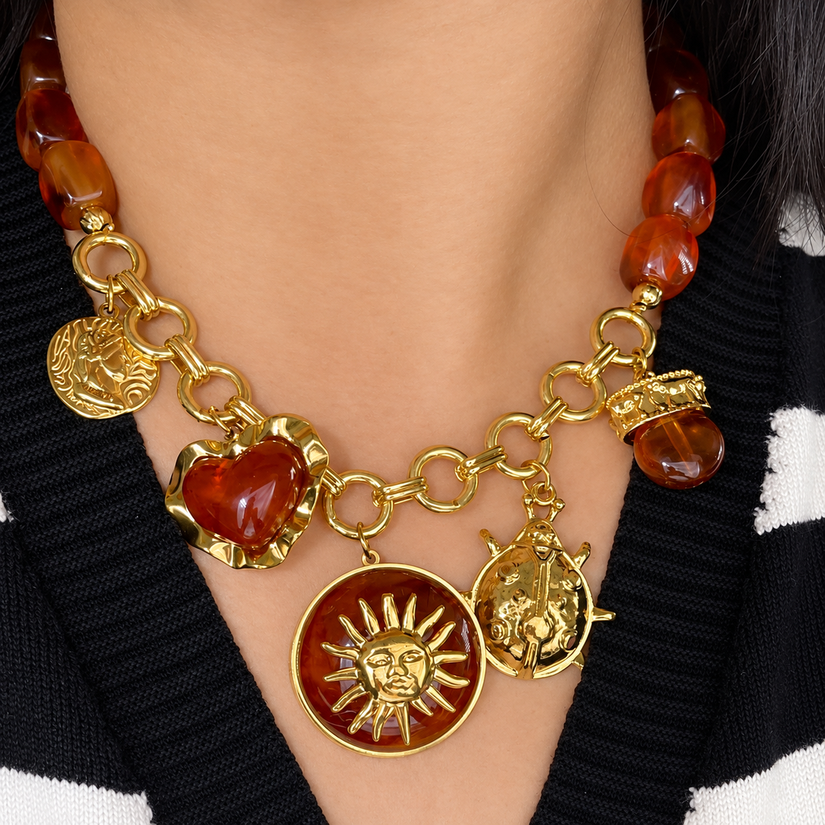 Collar Ámbar Sol