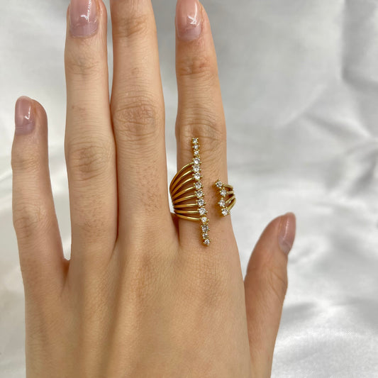 Anillo trenza y tira circonias