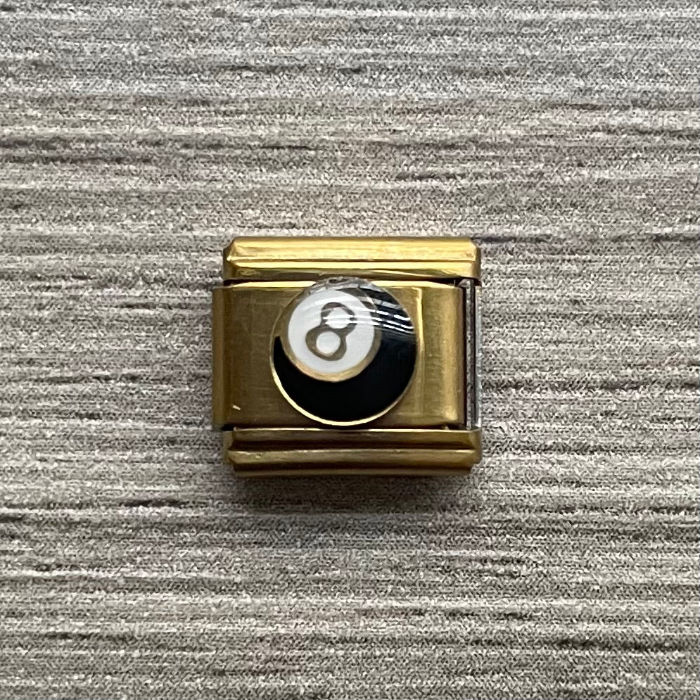 CHARM Bola 8 🎱  Golden