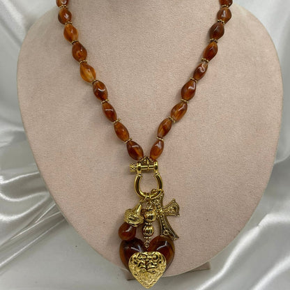 Collar Ámbar Corazón y Cruz
