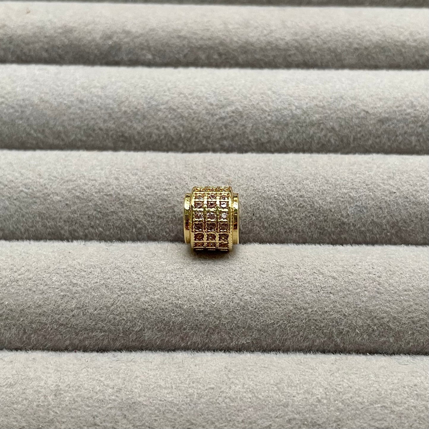Dije Charm Con Zirconias
