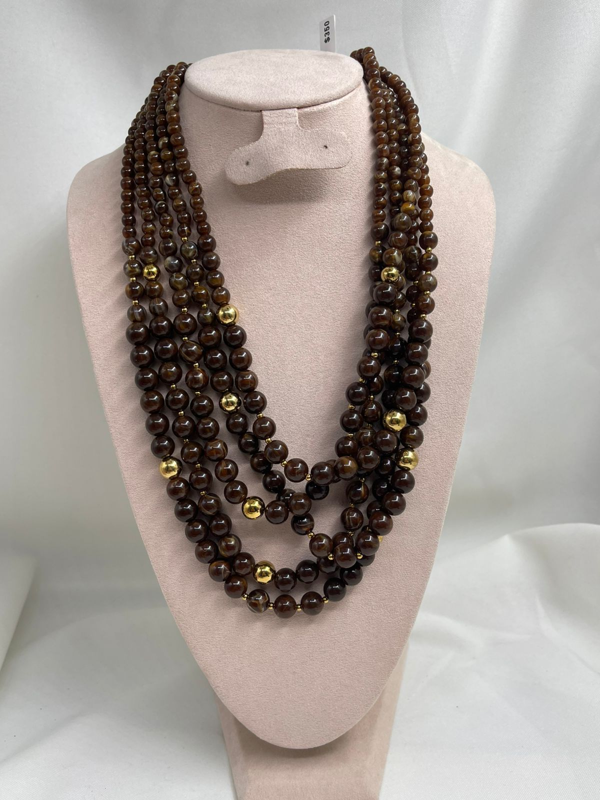 Collar Capas Acrílico