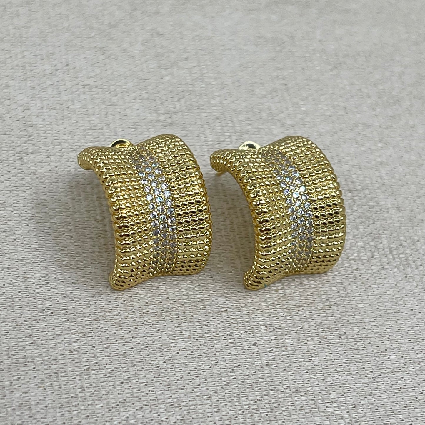 Aretes Egiptos Circonia