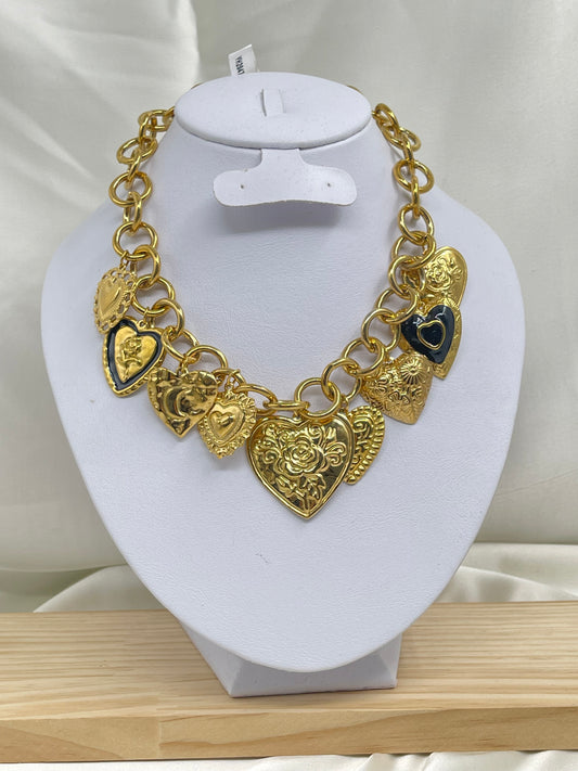 Collar Corazón Flor Negro