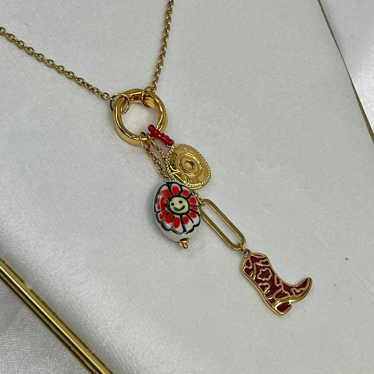 Collar Bota Flor